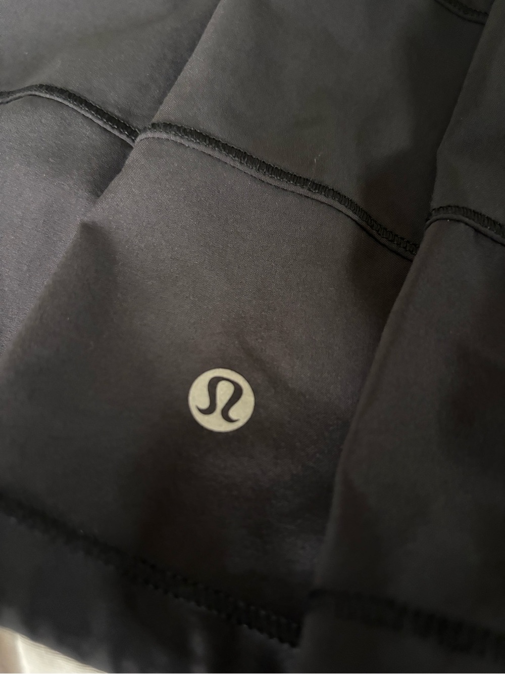 Lululemon Black Pace
Rival Skirt Skort with built in shorts with side pockets - Picture 7 of 9